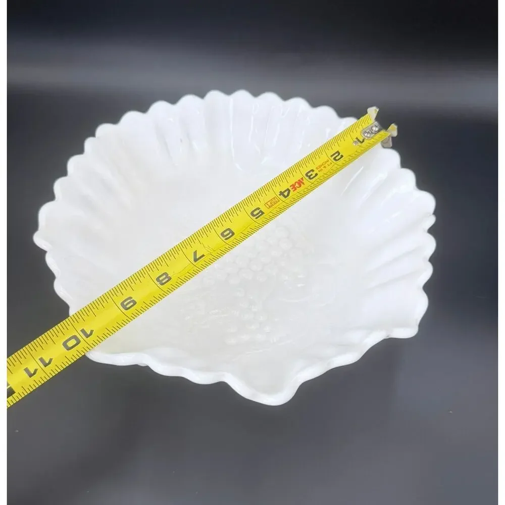 Vintage Westmoreland Paneled Grape Milk Glass 10in Centerpiece Bowl